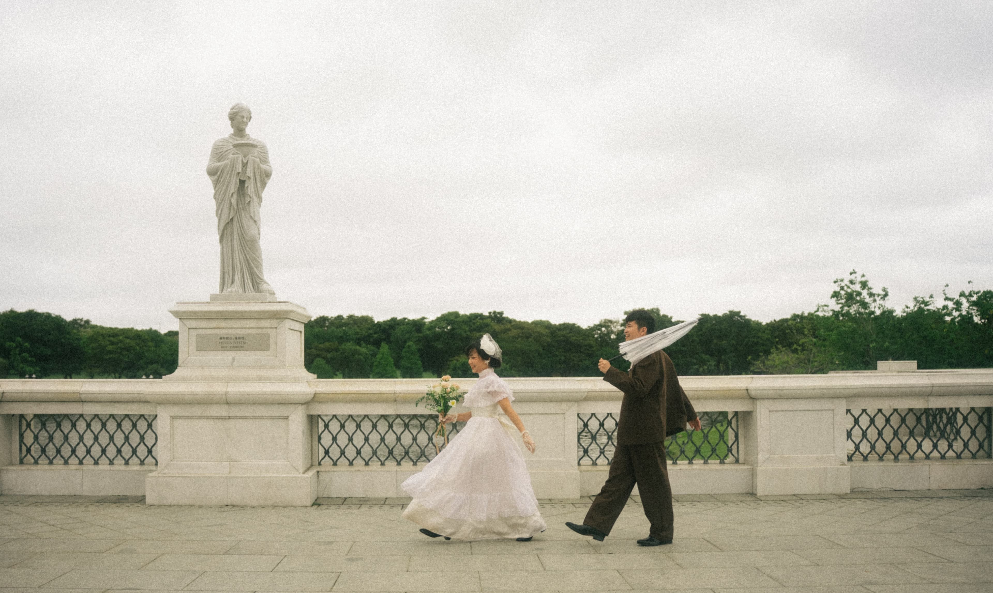 Dennis & Sherry 婚紗照背景 1